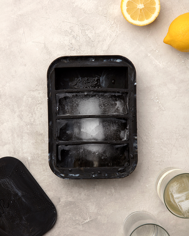WP_VM_Peak_Marble_Collins_Editorial_01_4x5_sfw